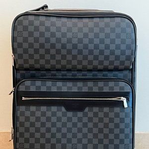Louis Vuitton Damier Graphite 55 Pegase Carry On-  Only Used 3 Times!